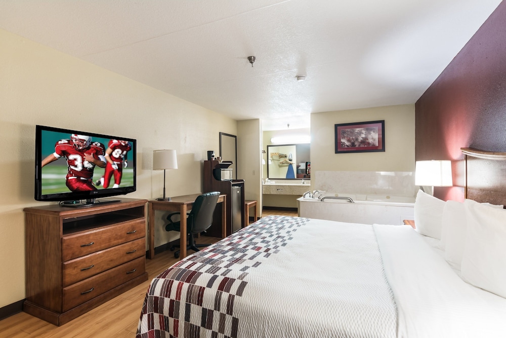 Red Roof Inn Conroe North Willis - photo 13