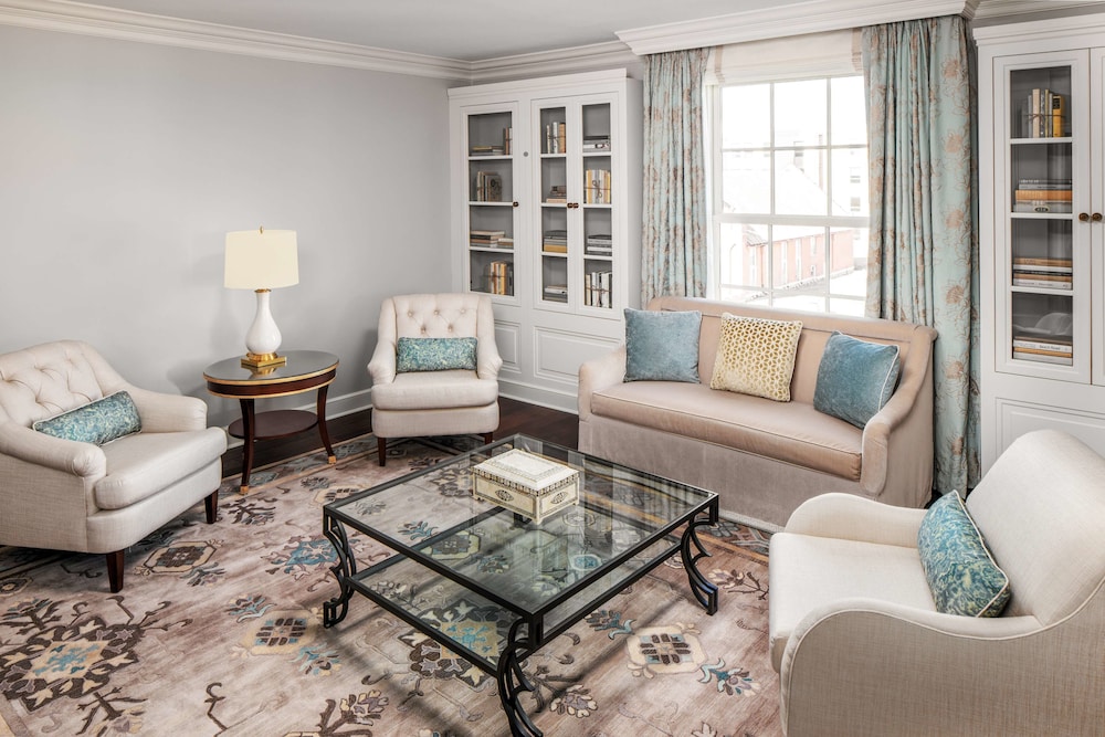 Hotel Bennett - photo 17