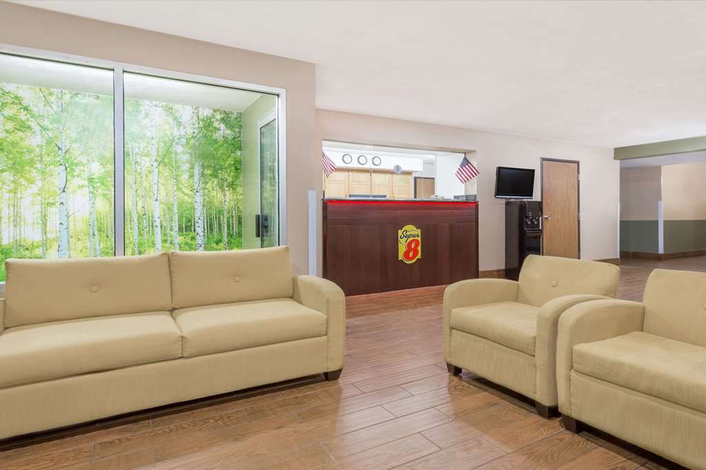 Super 8 by Wyndham Cedar City - photo 2