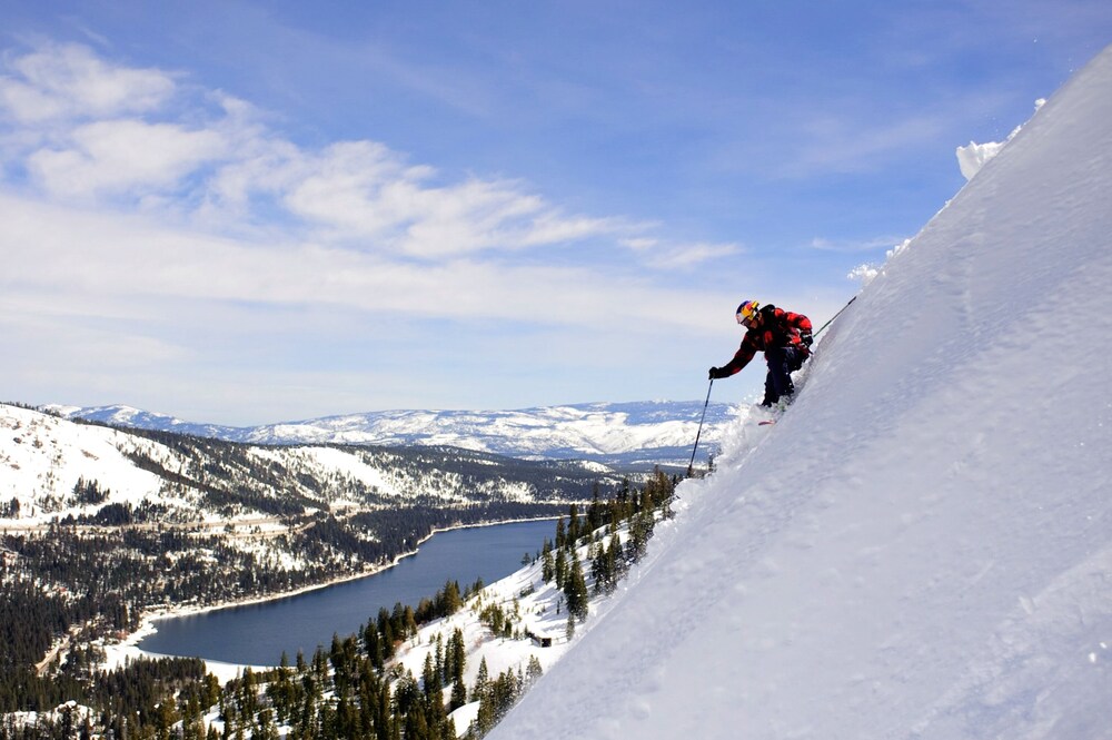Donner Lake Village Resort - photo 41