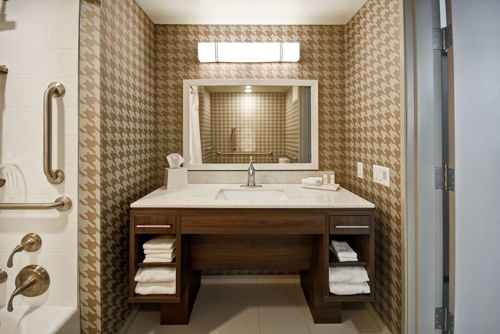 Home2 Suites by Hilton Gilbert - photo 14