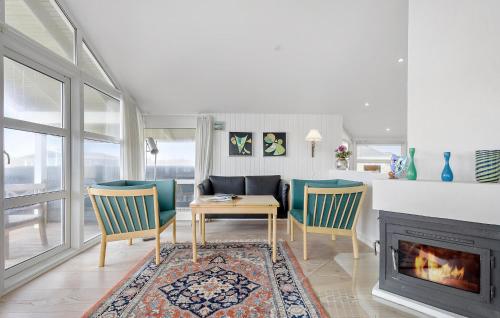 4 Bedroom Beautiful Home In Løkken — 4-Star Luxury Hotel in Lokken, Denmark