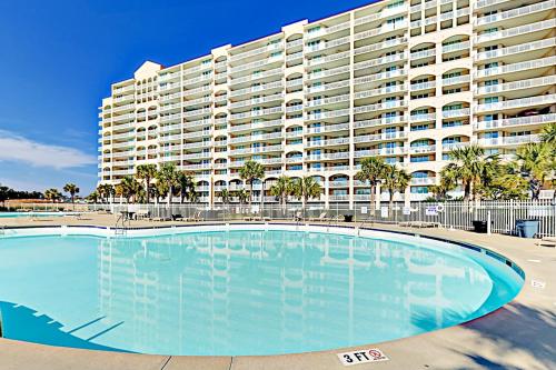 Barefoot Resort - photo 2