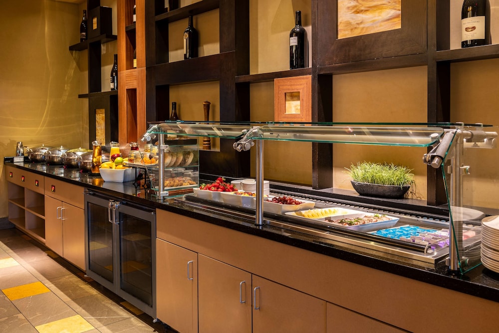Hilton Alexandria Mark Center - photo 61