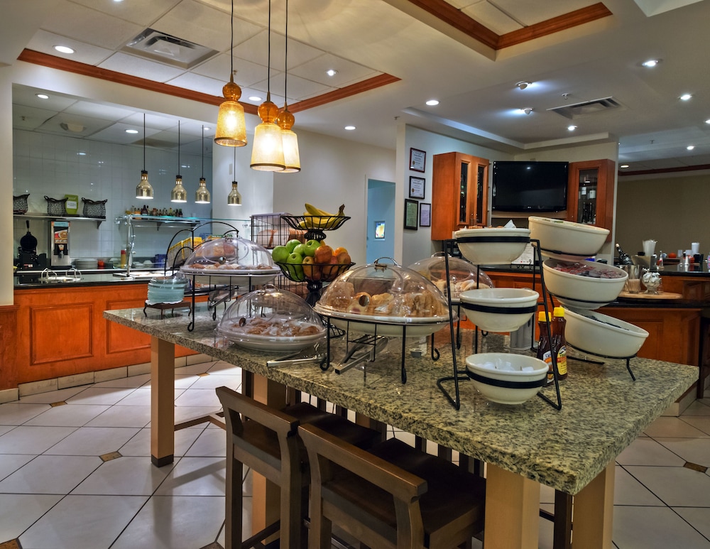 Hilton Garden Inn West Monroe - photo 35