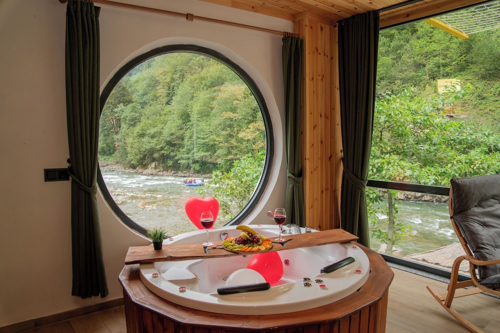 Ray Suit Bungalov in Rize, Turkey