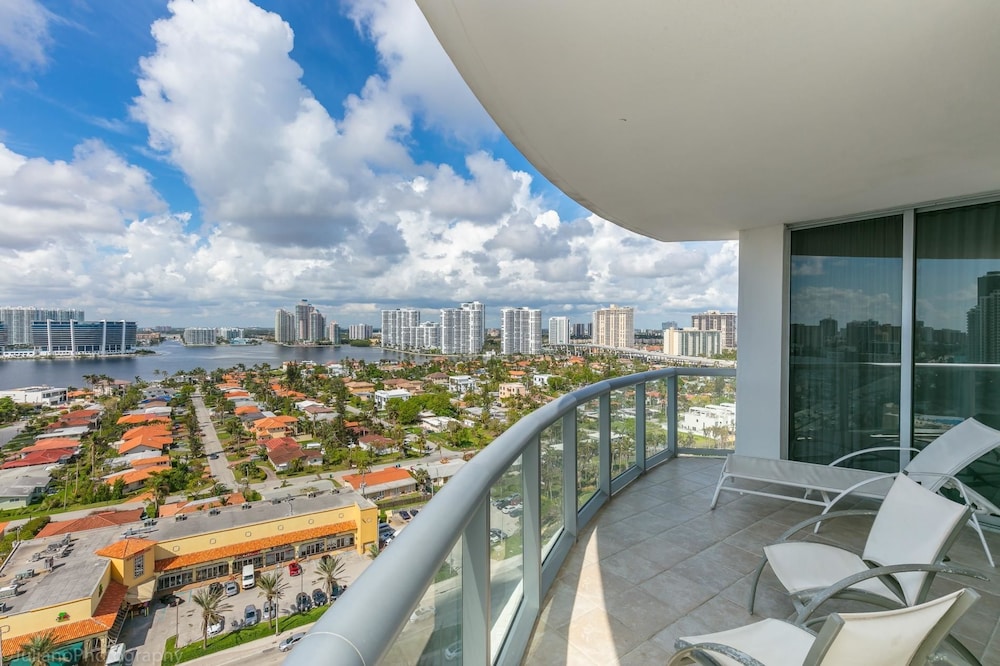 Marenas Resort Condos by Ammos VR - photo 46