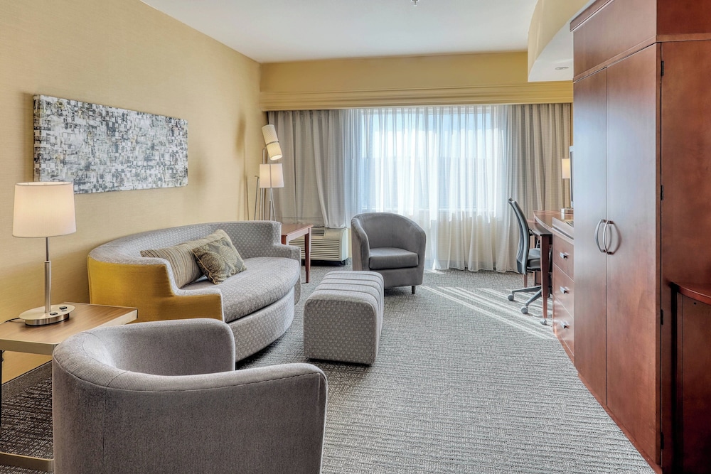 Courtyard by Marriott York - photo 9