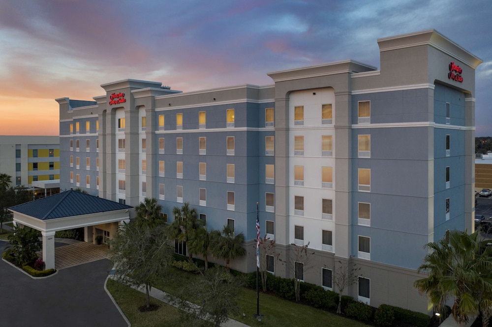 Hampton Inn & Suites Lakeland South Polk Parkway - photo 35
