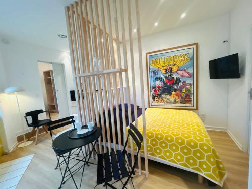 Le Goldorak Hypercentre Parking Prive Et Climatisation in Niort, France