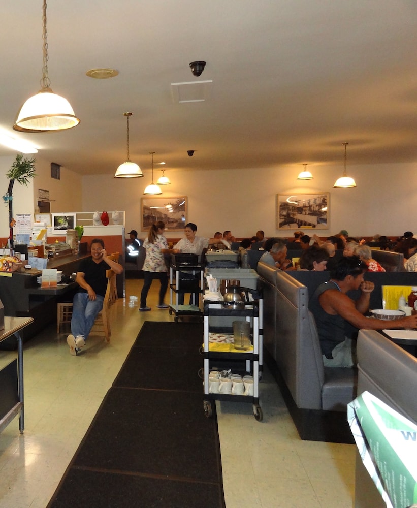 Tip Top Motel Cafe & Bakery - photo 56