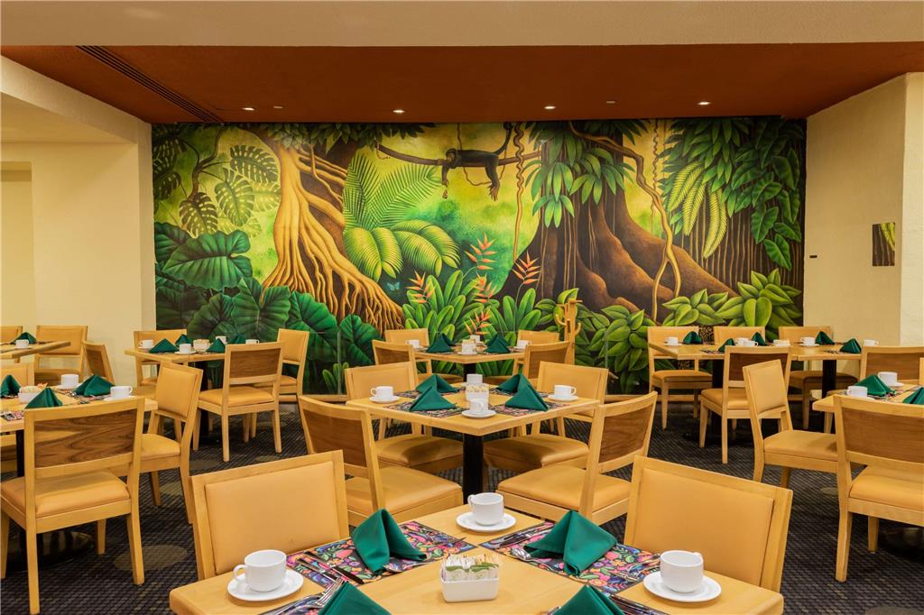 La Huerta restaurant