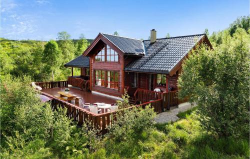 Cozy Home In Norheimsund With Sauna — 5-Star Luxury Hotel in Norheimsund, Norway