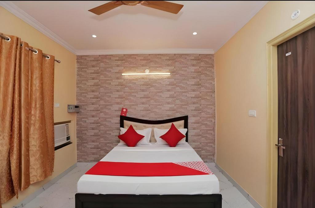 OYO Hotel Green Apple — hotel in Dadri