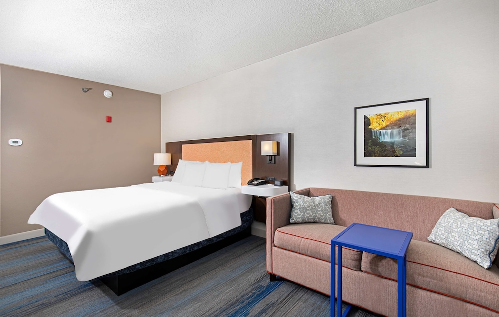 Hampton Inn Corbin KY - photo 17