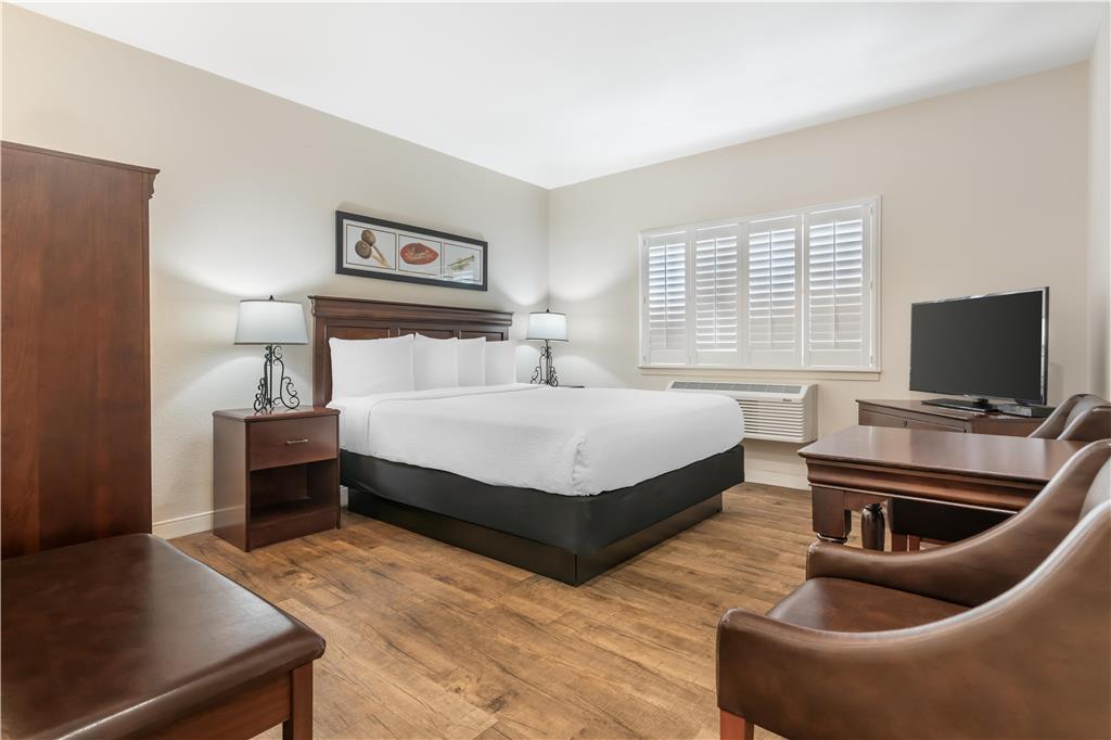 Best Western Rose Garden Inn - photo 27
