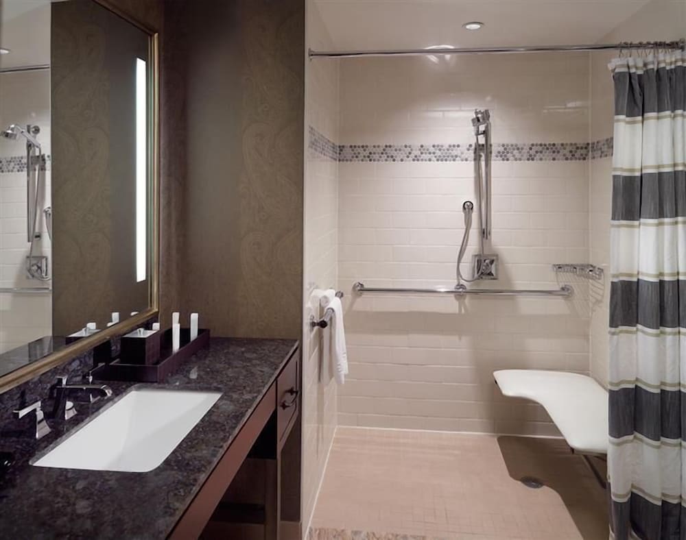 Omni Nashville Hotel - photo 27