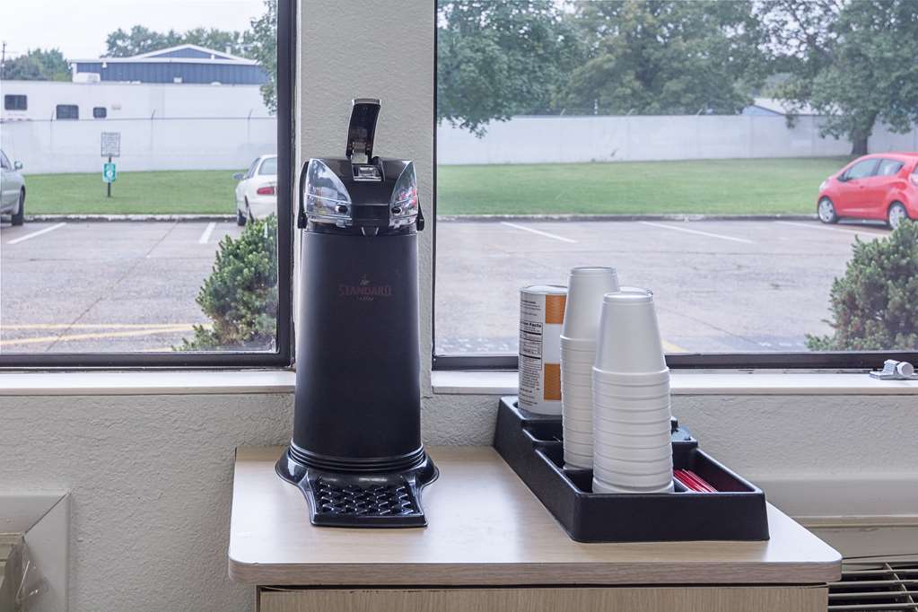 Motel 6 Fredericksburg VA North - photo 19