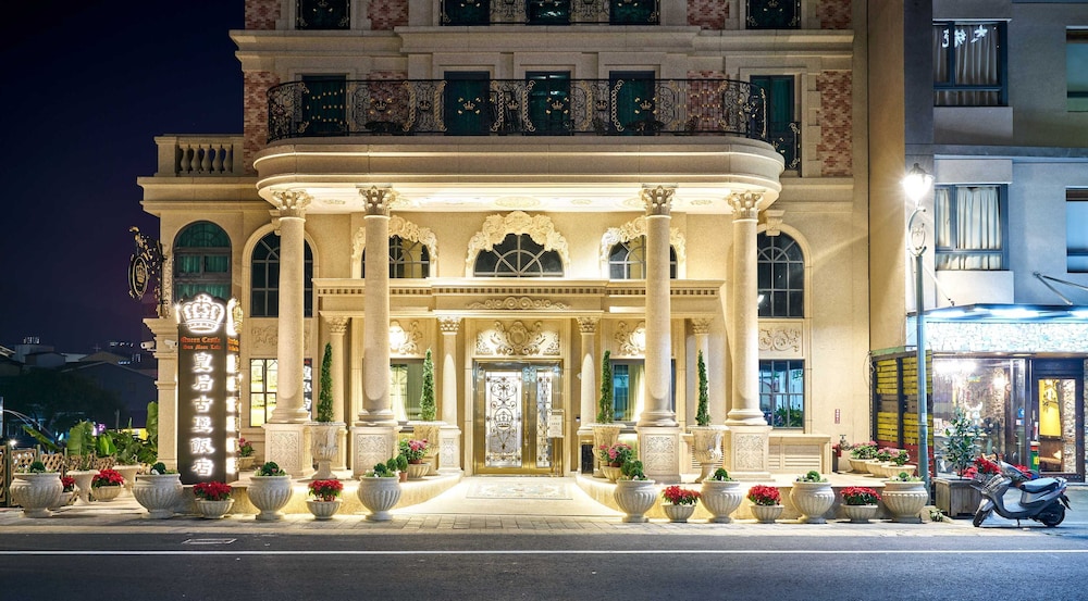 Sun Moon Lake Queen Castle Hotel in Nantou, Republic of China Taiwan