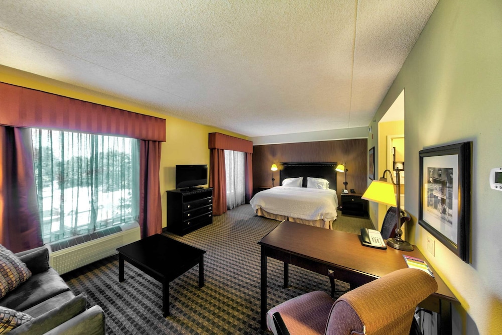 Hampton Inn & Suites Chadds Ford - photo 16