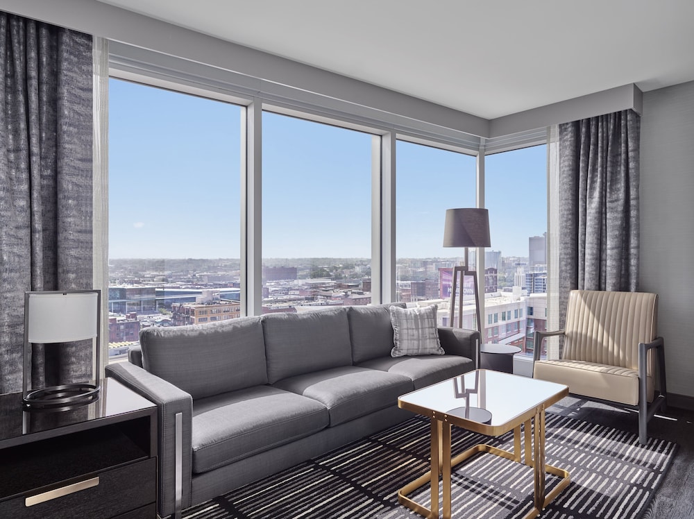 Loews Kansas City Hotel - photo 25