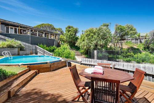 Willowdene Pool Spa Tennis Court — Rye