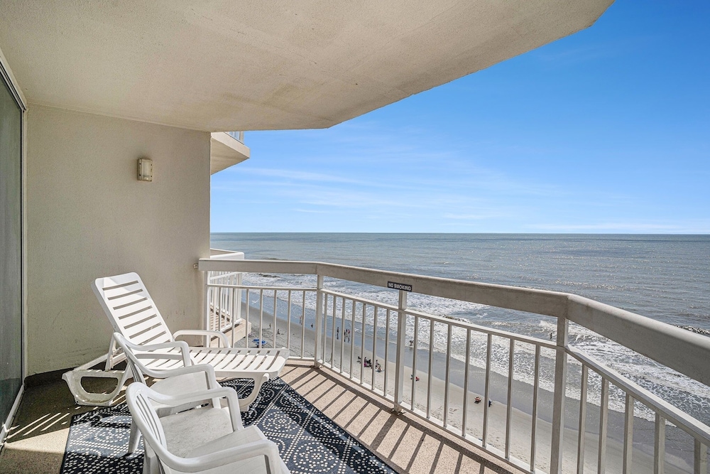 0711 Waters Edge Resort 2 Bedroom Condo by RedAwning in Murrells Inlet, United States