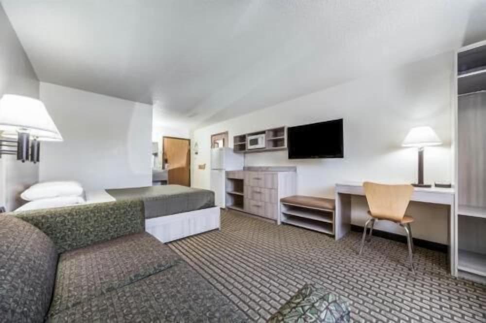Park Inn by Radisson Maryville - photo 9