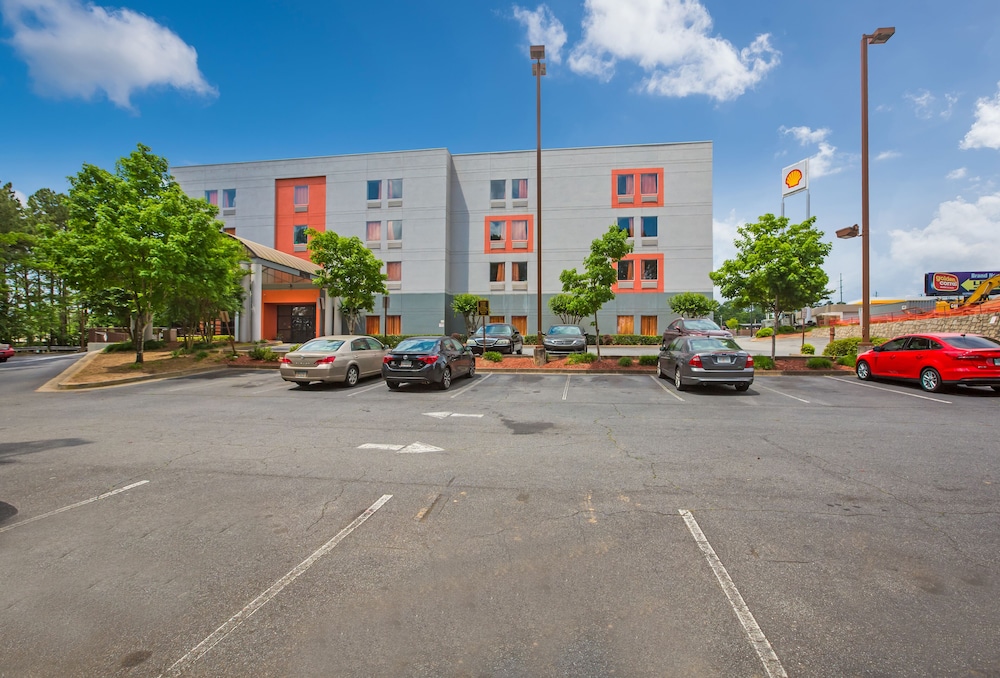 Budgetel Inns & Suites Atlanta Galleria Stadium - photo 18