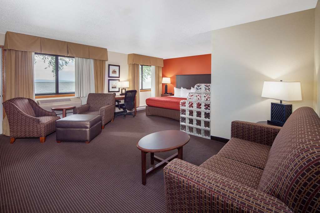 AmericInn by Wyndham Ashland - photo 27