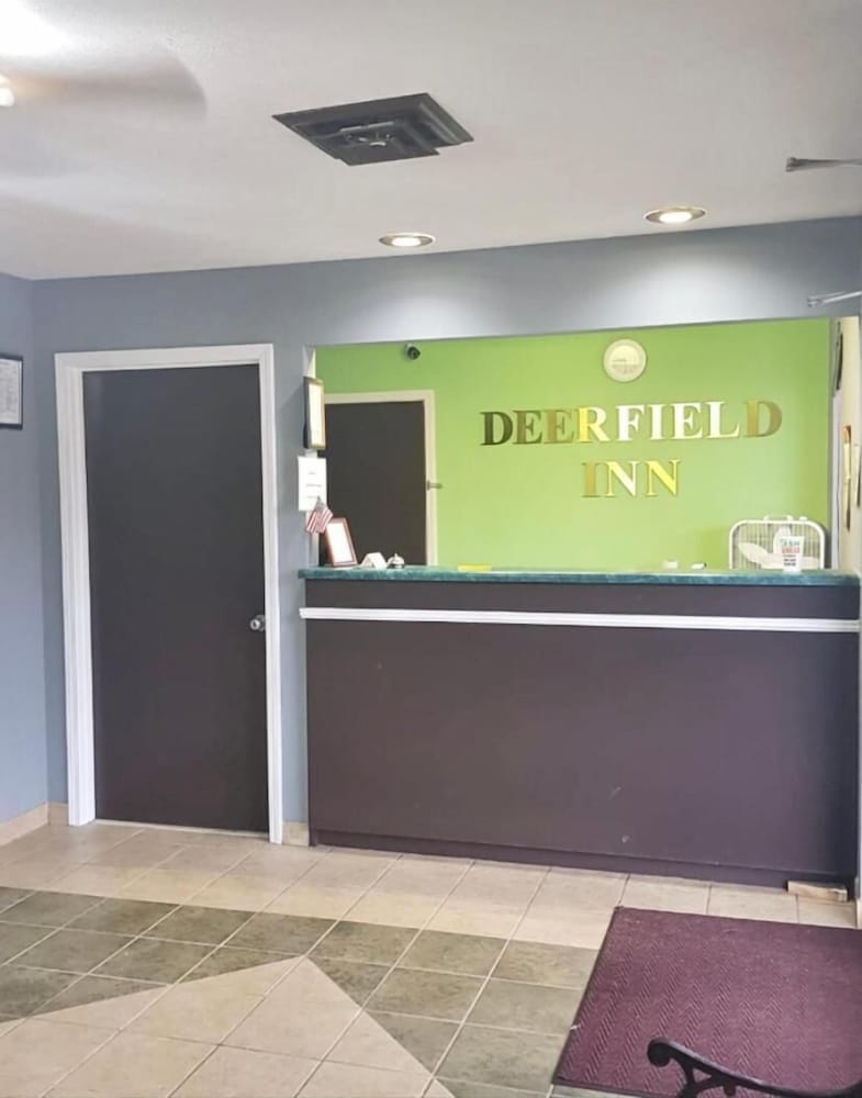 Deerfield Inn - carbon neutral hotel in Parsons