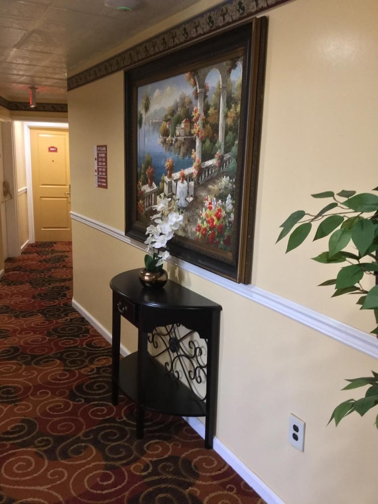 Red Carpet Inn Bridgeton Vineland - photo 28