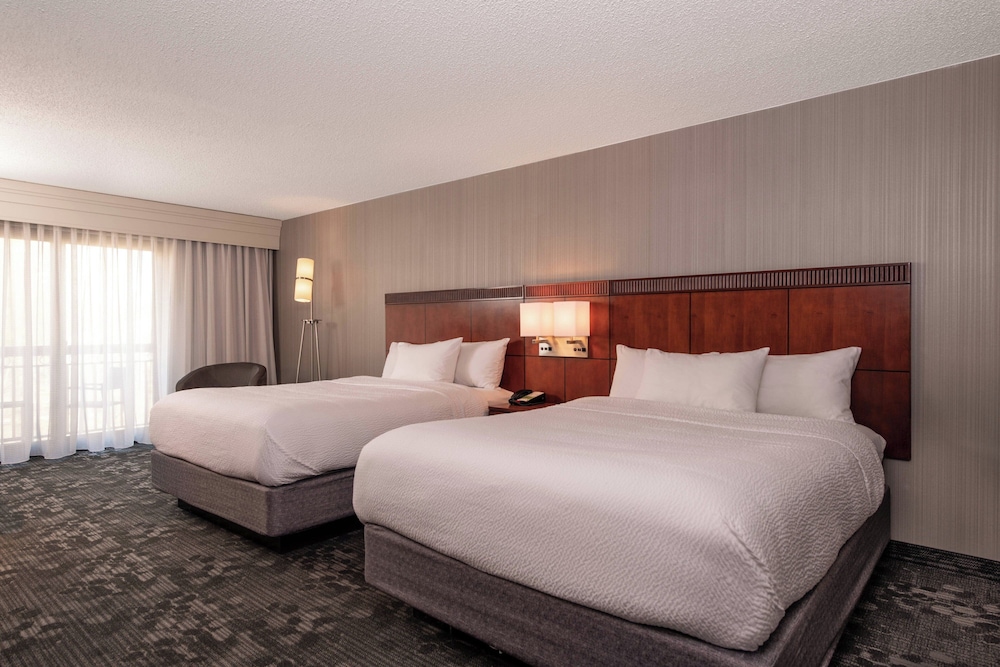 Courtyard by Marriott Newark University of Delaware - photo 9