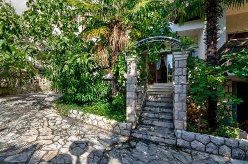 Apartman Nada 2 — 4-Star Luxury Hotel in Crikvenica, Croatia