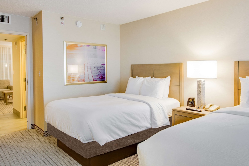 Embassy Suites by Hilton Columbus Dublin - photo 8
