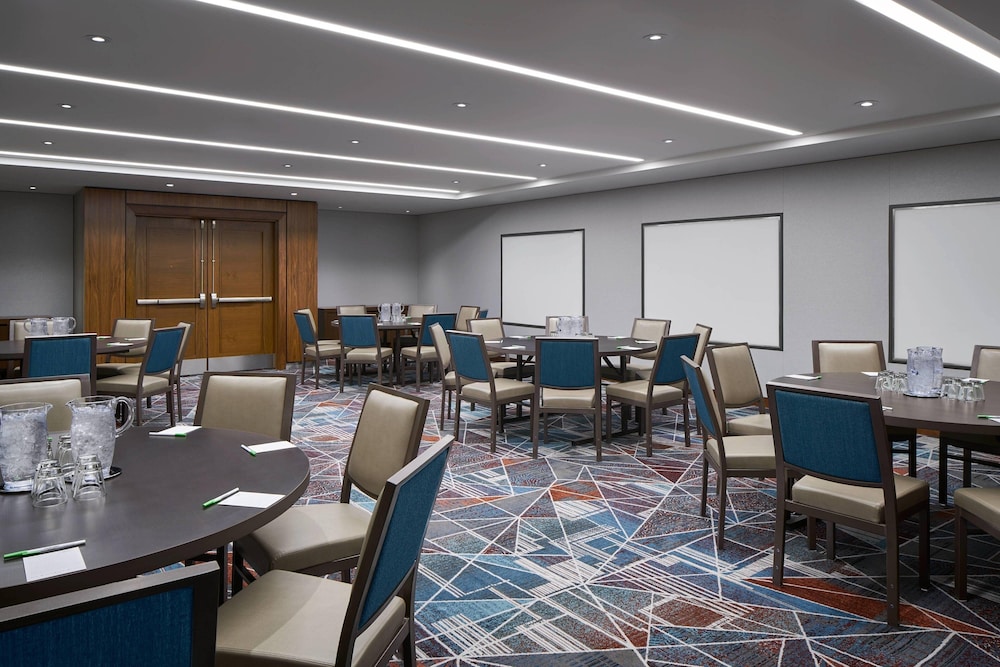 Courtyard by Marriott Washington Downtown Convention Center - photo 26