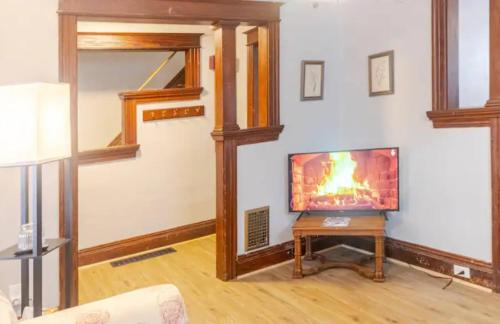 Whole House 5 min from Hospital — 4-Star Luxury Hotel in Rochester, United States