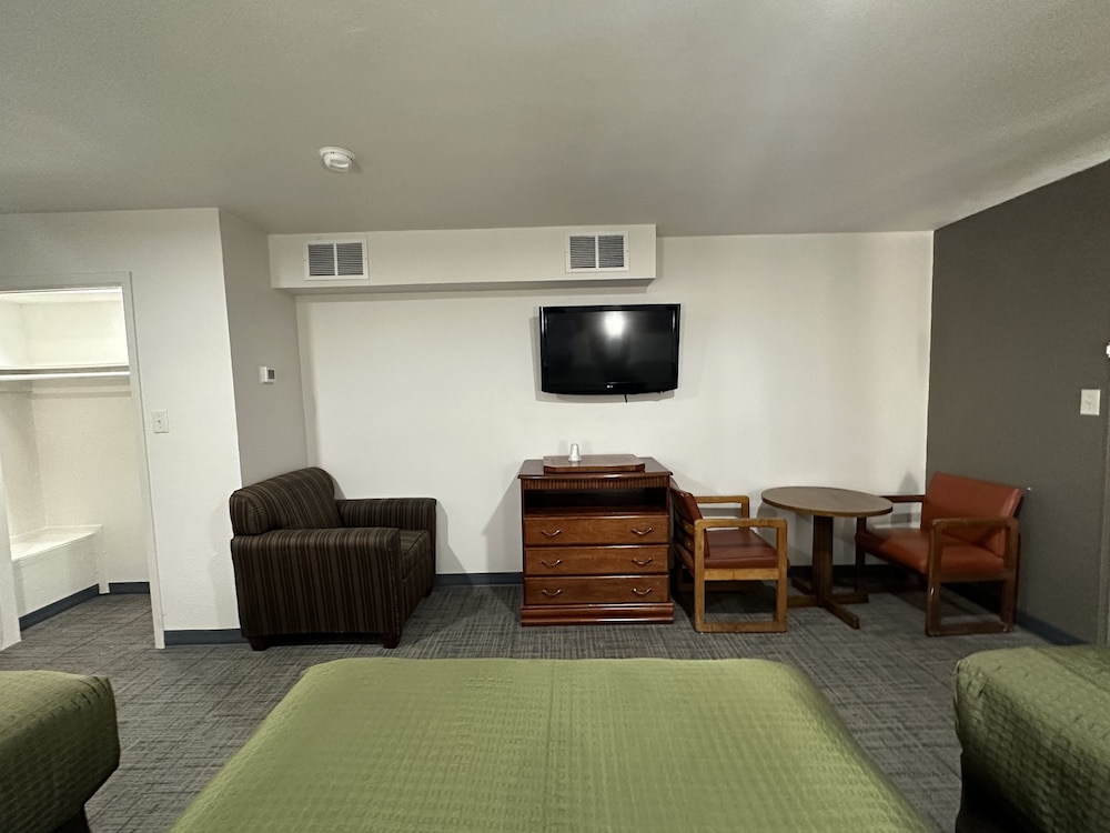 Llano Motel - photo 24