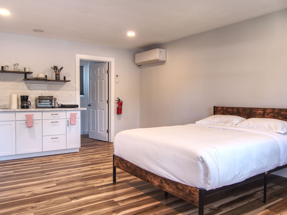 Vermont Suites — hotel in South Burlington