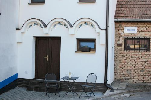 Vinný sklípek Na Spojovací in Mutenice, Czech Republic