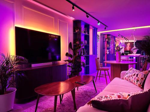 Ambient lounge with sundeck and free parking — 4-Star Luxury Hotel in Bratislava, Slovakia