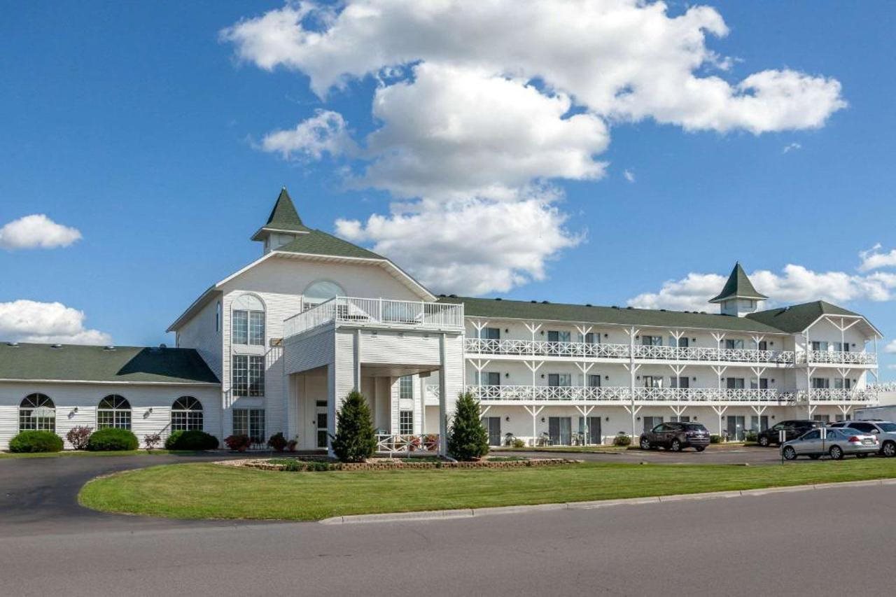 Wintergreen Hotel & Conference Center - photo 2