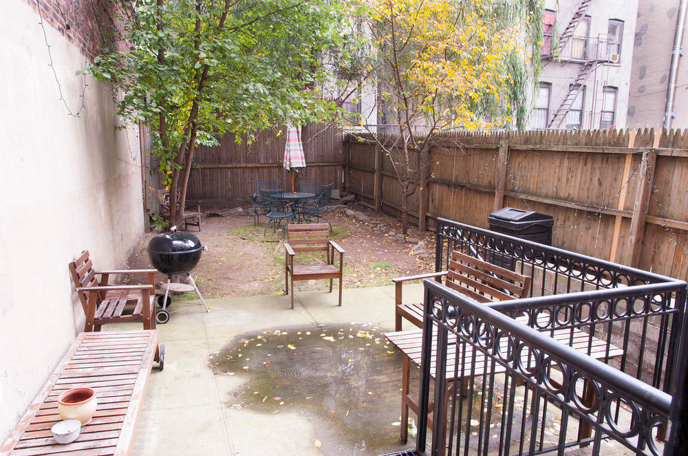 Luxury Suites Upper West Brownstone - photo 28