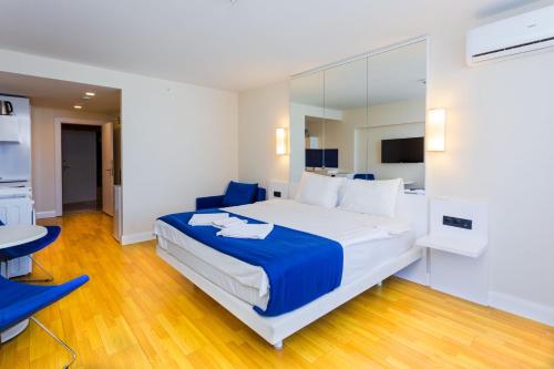 Orbi City Hotel