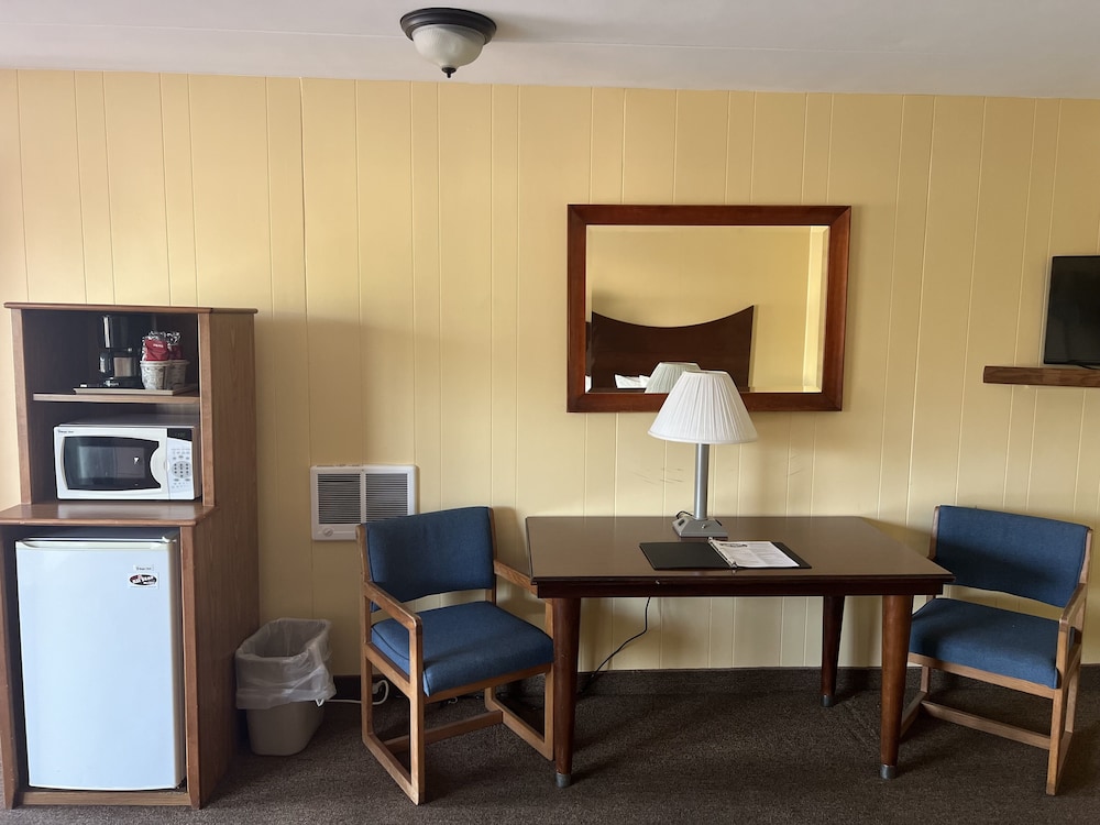 All Star Inn & Suites - photo 207