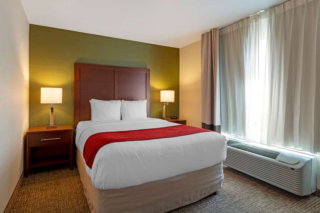 Comfort Inn & Suites Salem Northeast - photo 16