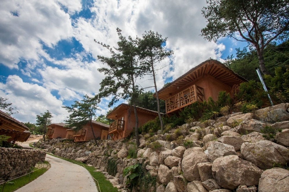 Hotel de forRe in Daegu, South Korea