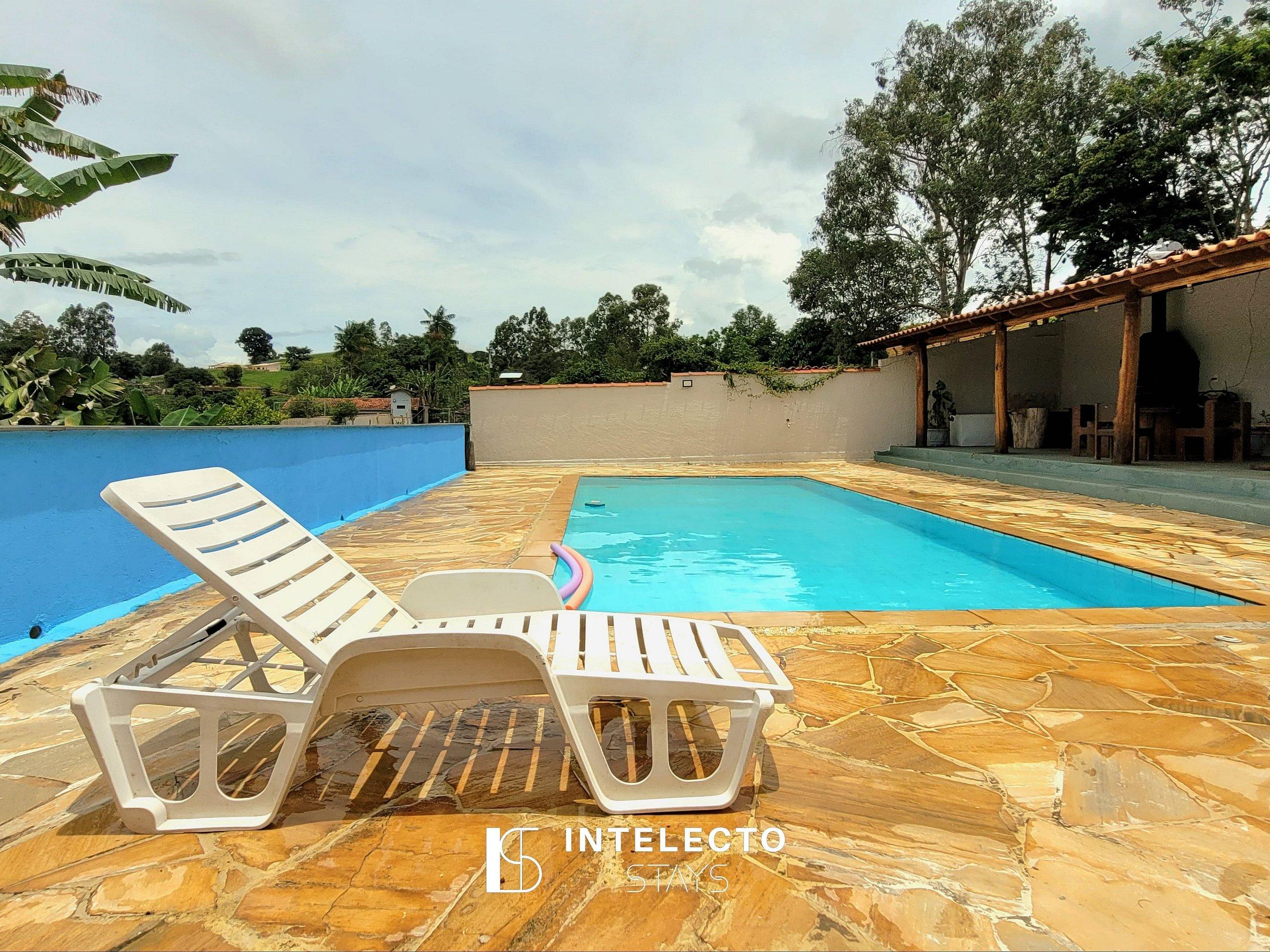 Sítio c Piscina Churrasqueira e Sala de Jogos in Pocos De Caldas, Brasil