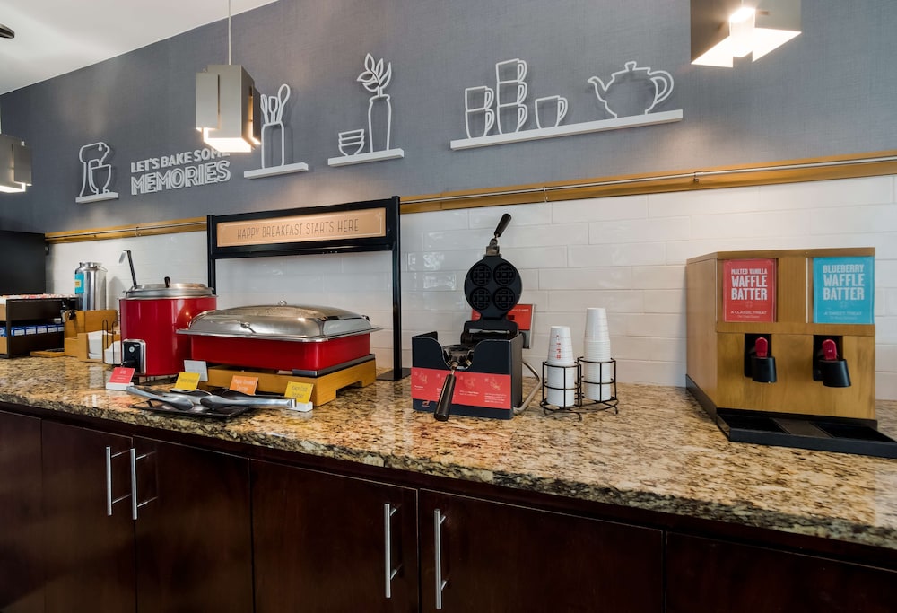 Hampton Inn Columbia I 26 Airport - photo 43