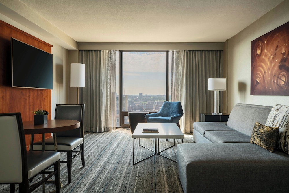 Kansas City Marriott Downtown - photo 2